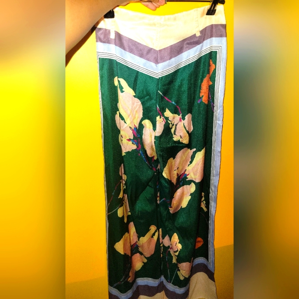 Boho satin pants Xs NEW!